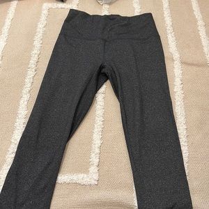 Black leggings that are M size and only worn 1 time